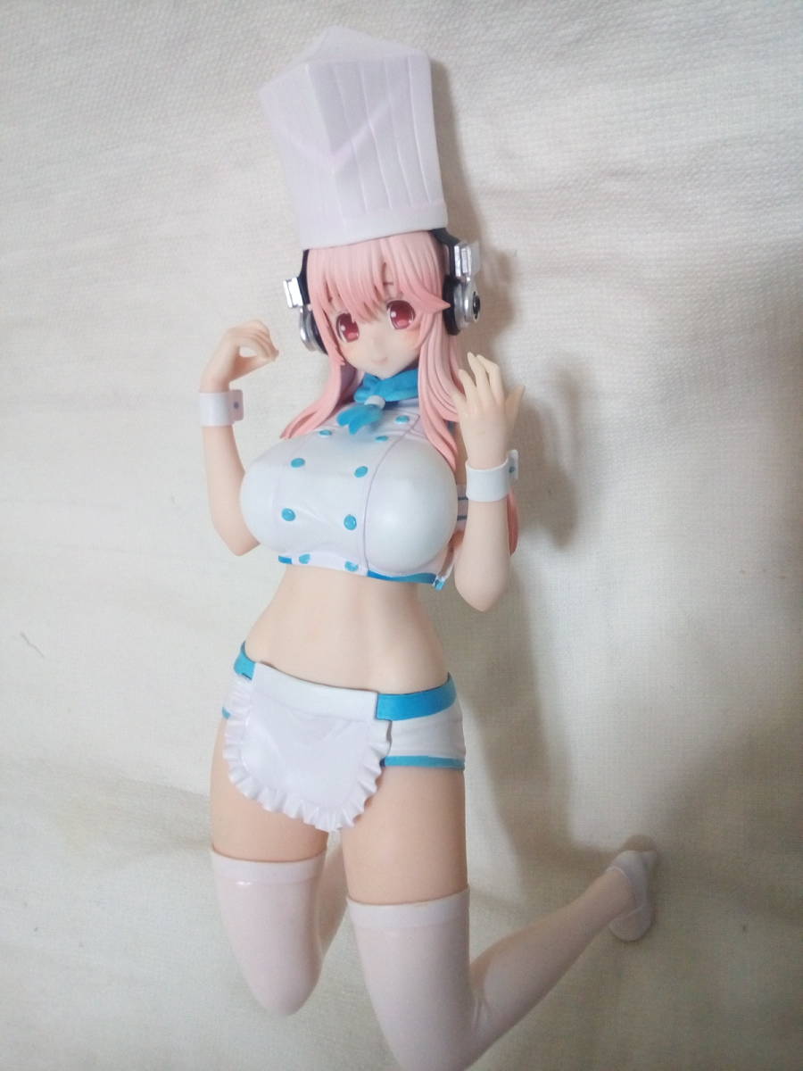  great number exhibition including in a package OK figure woman Cara ani Super Sonico putty .siever toys Works 