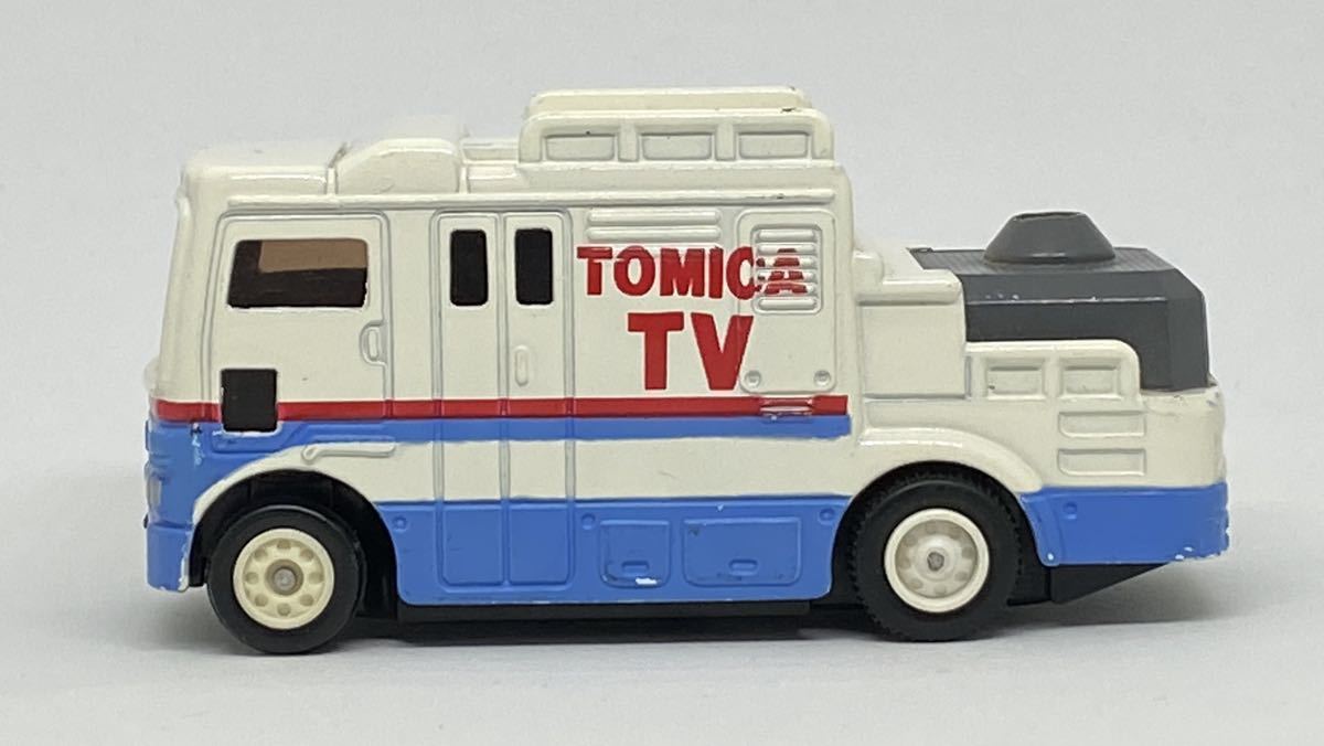 モータートミカ AM-1 TV中継車 TOMICA T.V いすゞ 840 フォワード BO B/O ビーオー テレビ トラック ISUZU 810 TRUCK 模型 ミニカー 絶版_画像5