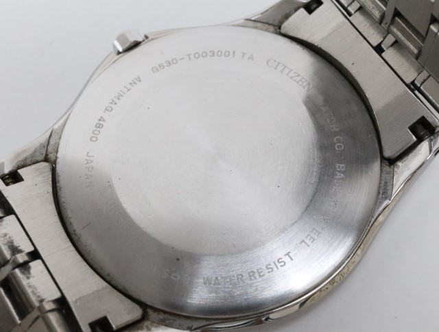 2312-524 シチズン ソーラー充電式 腕時計 CITIZEN G530-T003001 エクシード ローマン数字 カラー文字盤 純正ブレス_画像6