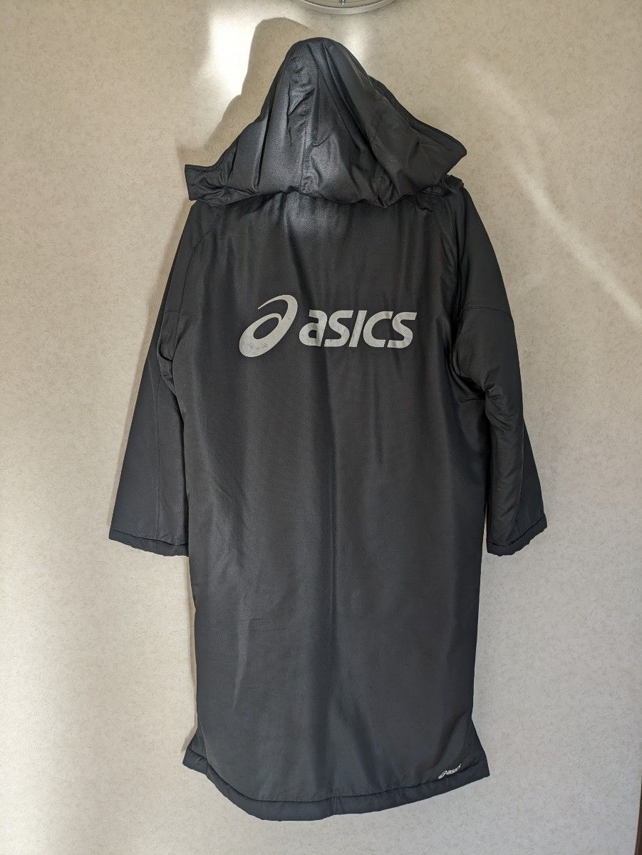 ASICS アシックス ベンチコート 色ブラック　150サイズ 
