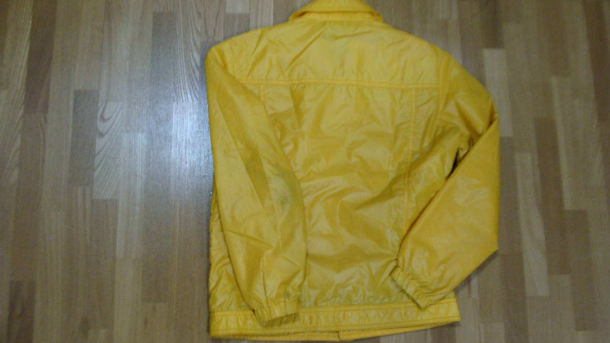 80s ヴィンテージ adidas アディダス ナイロンジャケット デサント 黄色　中綿_画像7