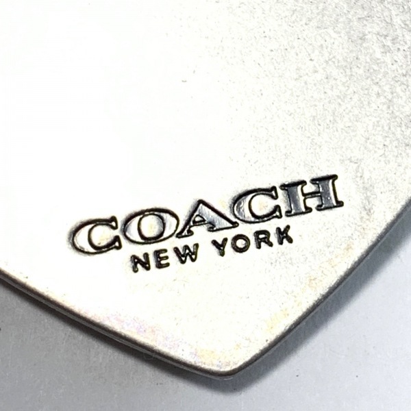 コーチ COACH キーホルダー(チャーム) - 金属素材 シルバー キーホルダー_画像3