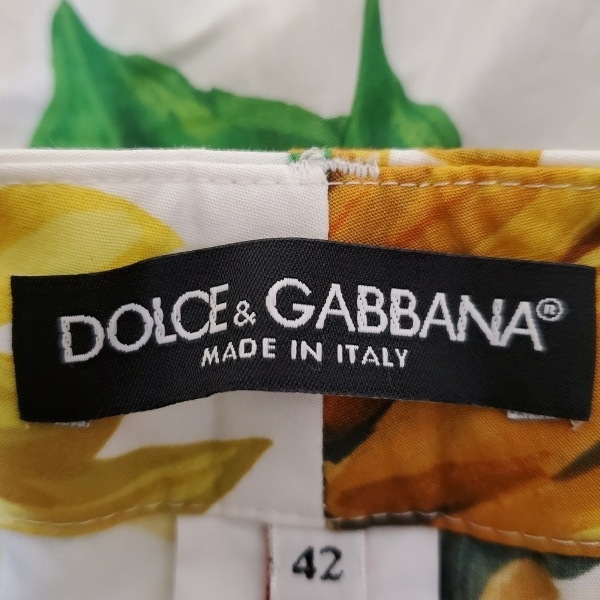 ドルチェアンドガッバーナ DOLCE&GABBANA ショートパンツ サイズ42 M - 白×イエロー×マルチ レディース 花柄 ボトムス_画像3