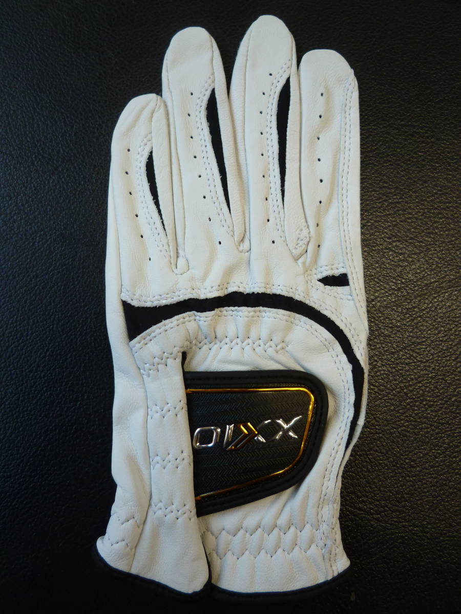 21㎝ ★ ダンロップ ゼクシオ ★レディース ゴルフグローブ GGG-X016W 手首長で日焼けカット ★白/紺 21㎝ 片手 21㎝ ★ ダンロップ ゼクシオ ★レディース ゴルフグローブ GGG-X016W 手首長で日焼けカット ★白/紺 21㎝ 片手