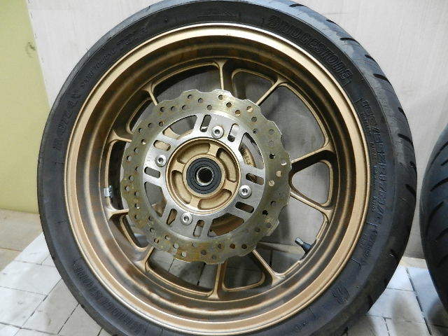 1222　ZRX1200　ダエグ　②　ホイール　前後　セット　フロンホイール　リアホイール　260サイズ　カワサキ_画像8