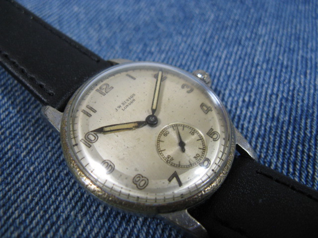 1950年代 J.W.BENSON J.W.ベンソン ミリタリー ブリティッシュウォッチ 英国アンティーク手巻腕時計 稼働品 注油済み_画像4