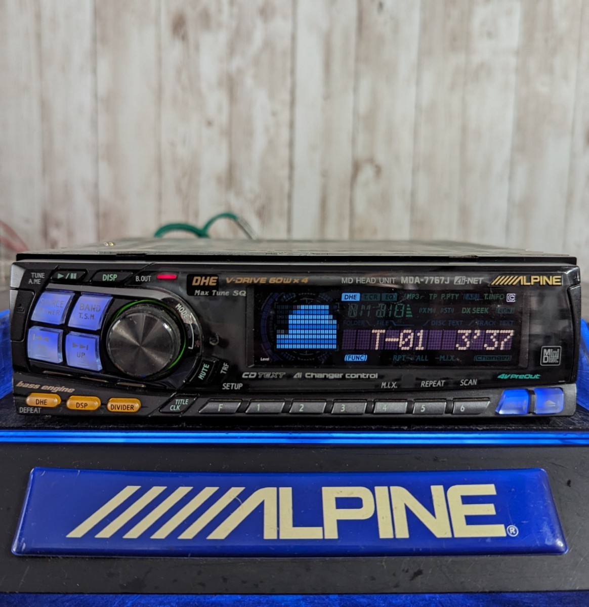 アルパイン ハイエンドモデル MDA-7767J 60W×4 CHA-S624 MD CD アルパイン ハイエンドモデル MDA-7767J 60W×4 CHA-S624 MD CD
