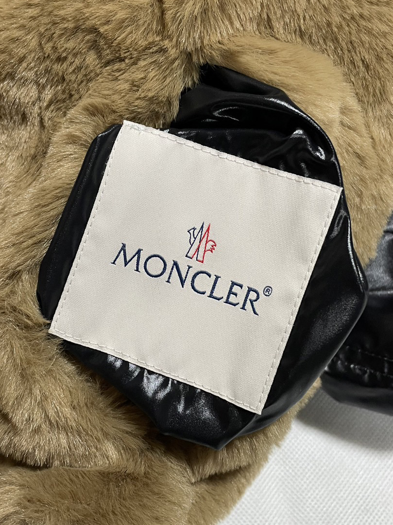 MONCLER ADOXE モンクレール フェイクファー リバーシブル ジャケット very 滝沢眞規子*コート ベスト ブルゾン ナイロン エコファー_画像8