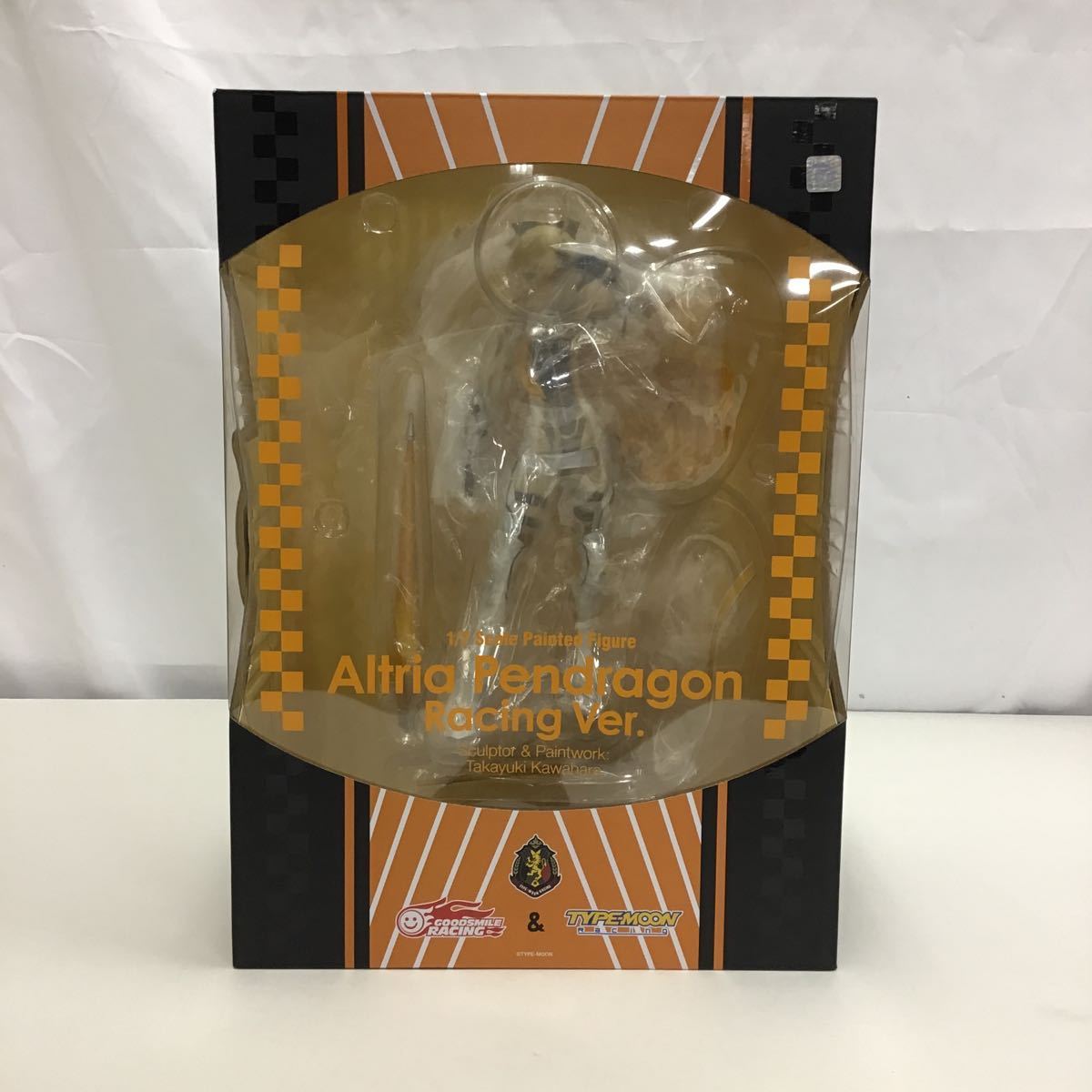 41 グッドスマイルカンパニー 塗装済み完成品 1/7 GOODSMILERACING & TYPE‐MOON RACING アルトリア・ペンドラゴン レーシングver. (80)_画像1