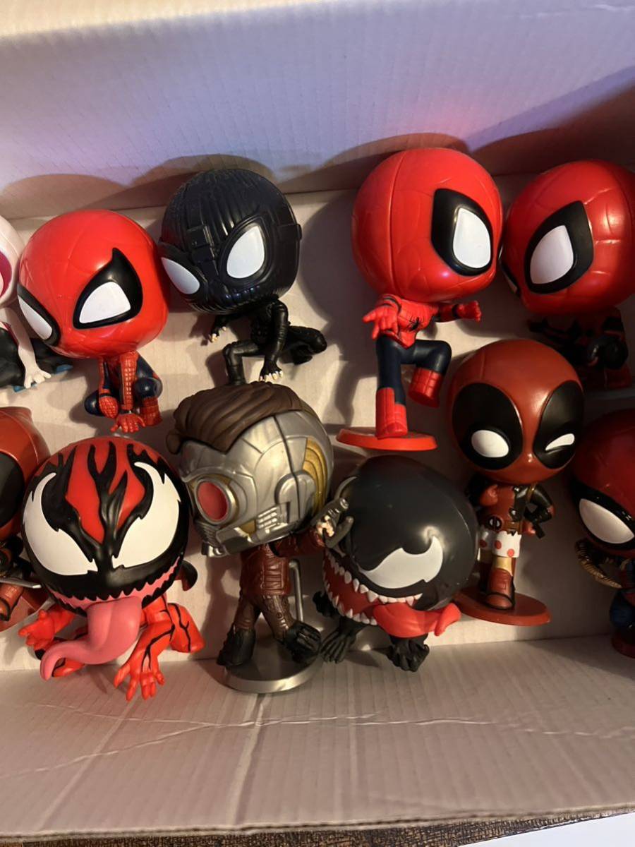  capsule Cara marvelma- bell Spider-Man Avengers Ironman venom dead pool figure 