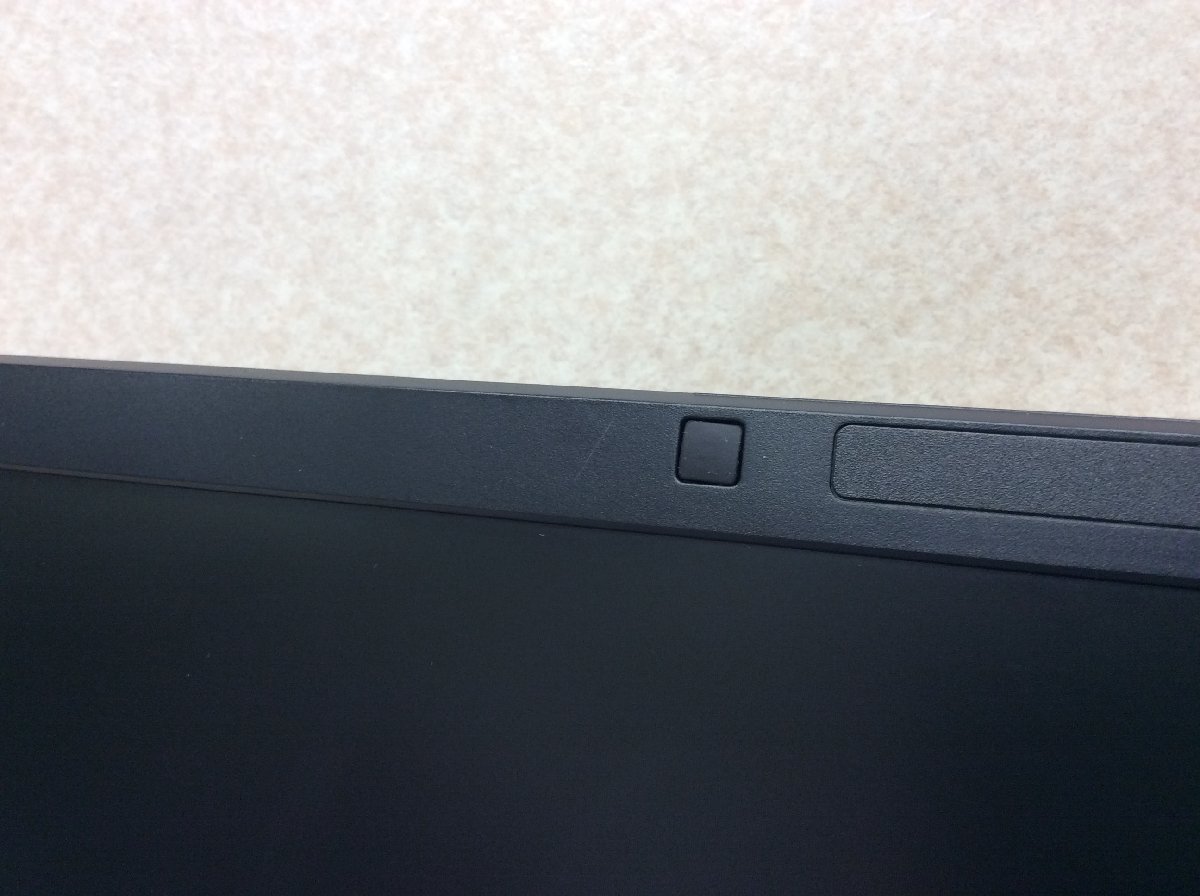 ノートパソコン FUJITSU LIFEBOOK A748/TX i3-8130U / メモリ8GB / HDD無し / BIOS確認 / 電源アダプタ付き【引取可/大阪発】1215-1334_画像2