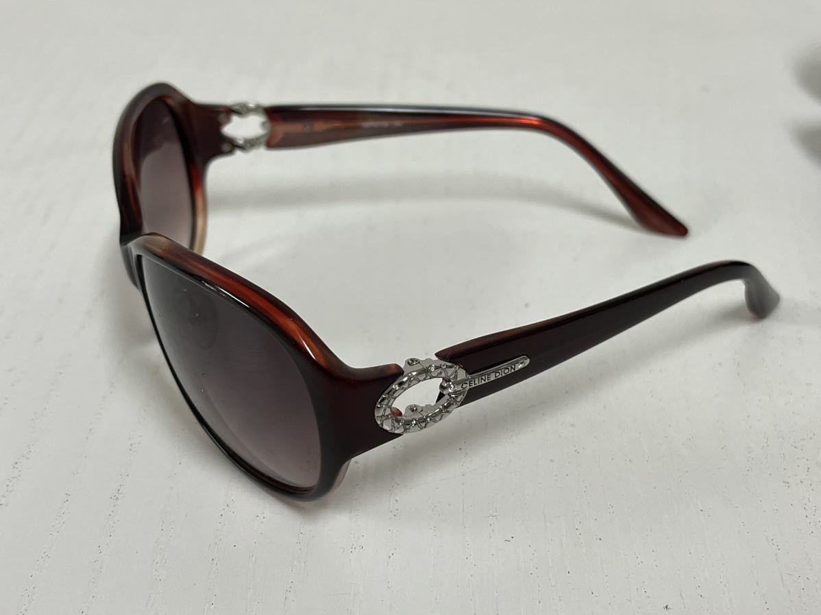 12h 美品 CELINE DION EYES セリーヌ ディオン サングラス 60□15-13 C04 CD5090SZ CE_画像3