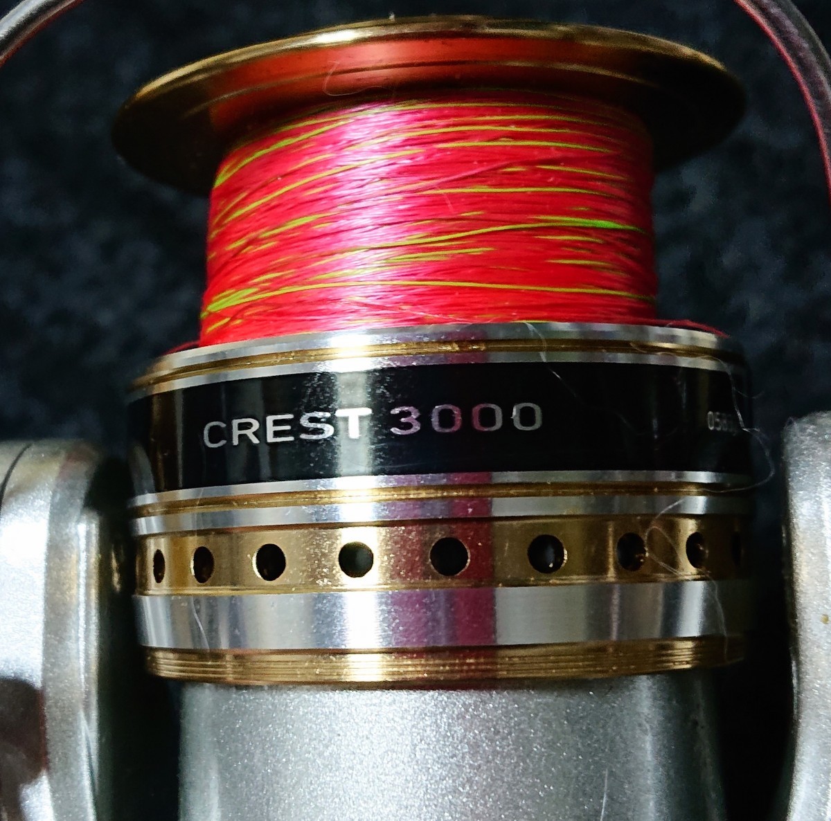 ダイワ CRESTクレスト 3000 リール 中古品 500円からの売りきりです。_画像2