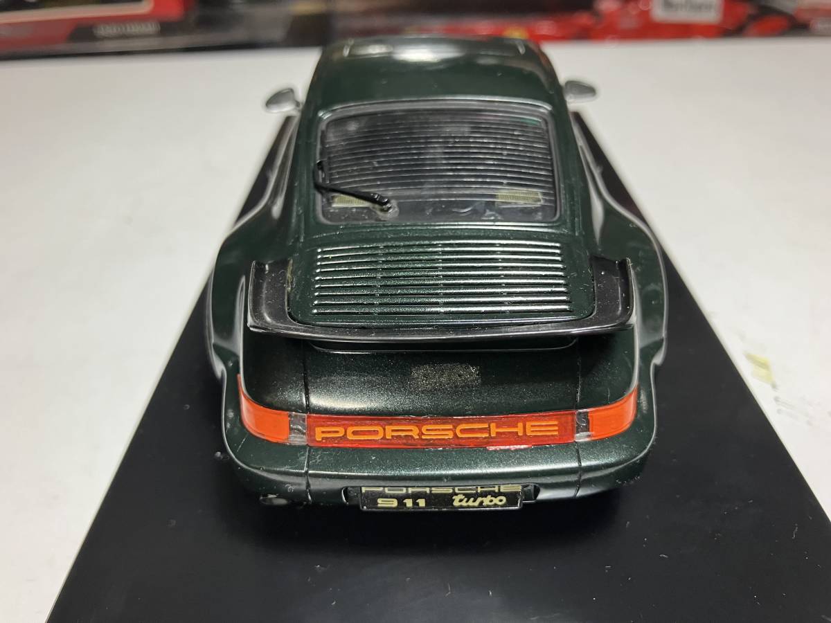 フジミ1/24　ポルシェ９１１ターボ　タイプ９６４　アクリルケース付き　素人完成品 　定形外郵便　OK_画像4