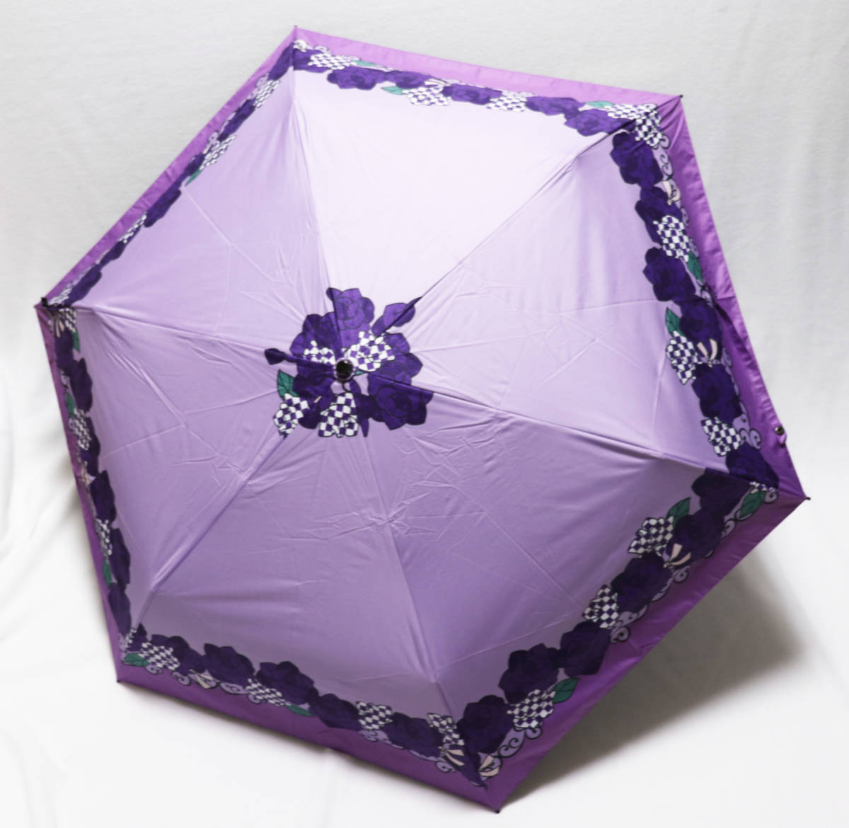 《ANNA SUI アナスイ&#215;鬼滅の刃 コラボ！》新品 軽量 禰豆子リボン・バラ柄 晴雨兼用折りたたみ傘 雨傘 日傘 サンリオ A9255