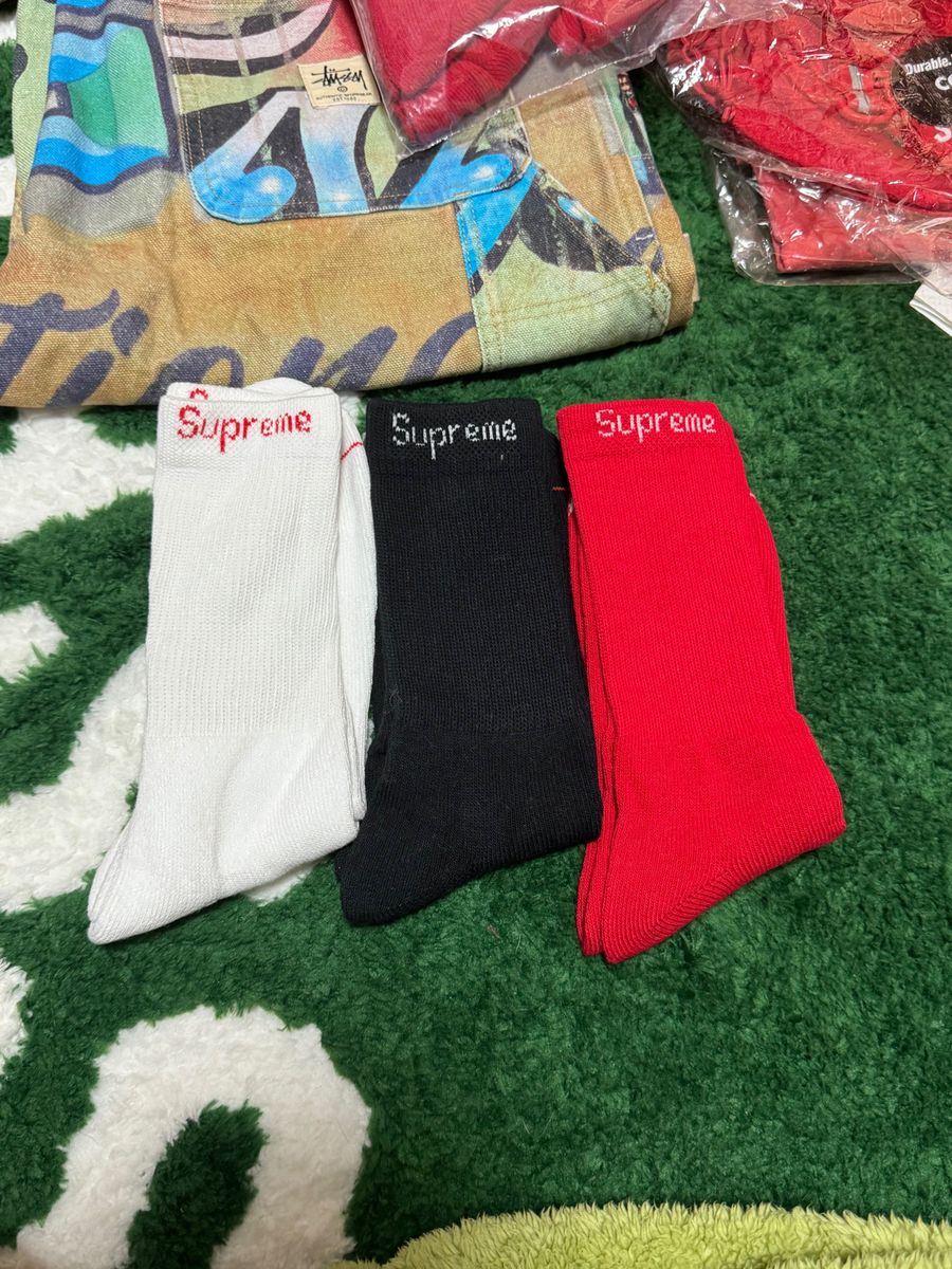 Supreme Hanes Crew Socks  3足 