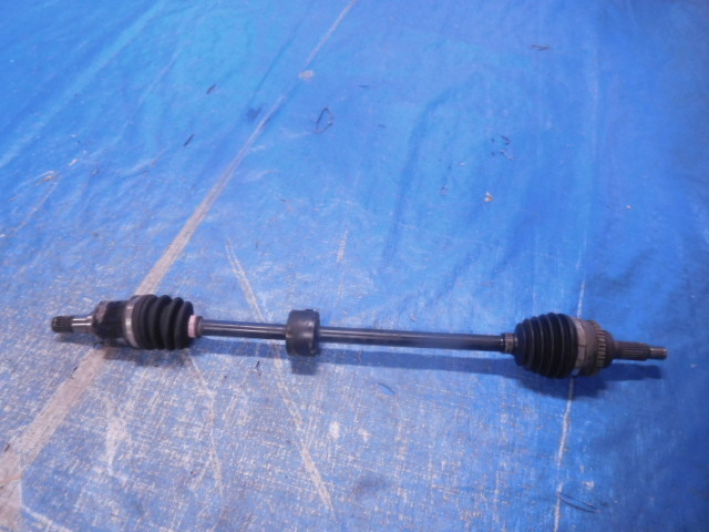 MH22S Wagon R HA24S Alto MF22S MR Wagon driver`s seat right front drive shaft 44101-58J15