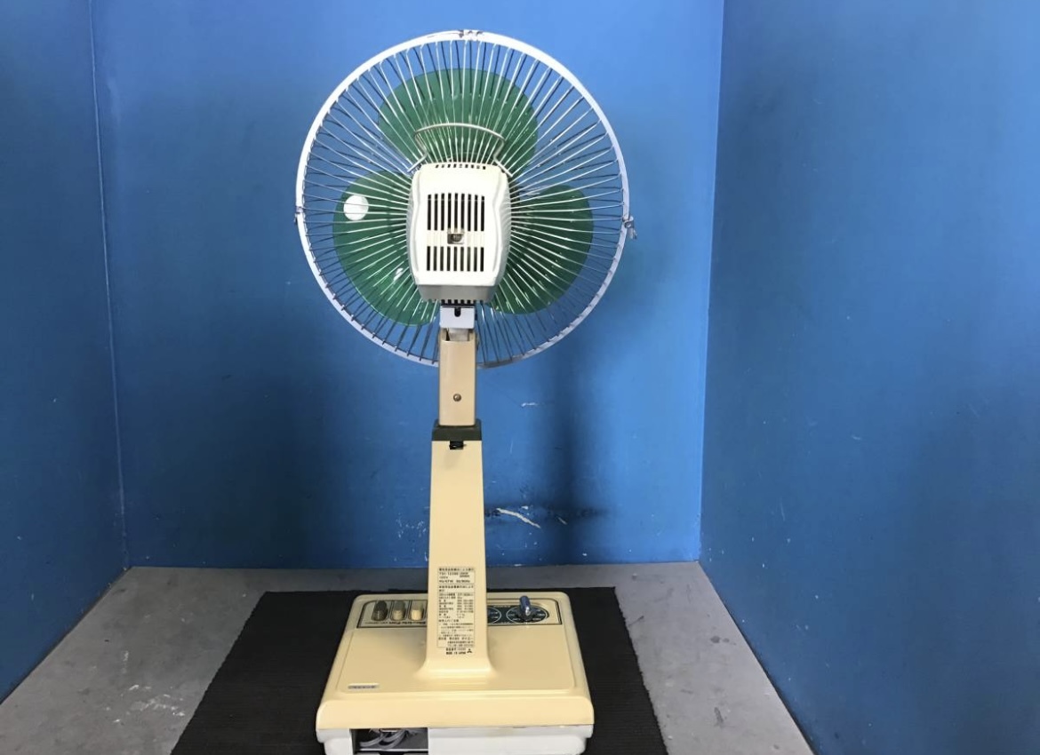 □岐阜発　△扇風機/Daiei/Electric Fan/△CF-30K13/100v/40/47W/50/60Hz/重量4.7kg/羽根の大きさ(直径)300mm/中古品　R5.7/11□_画像4