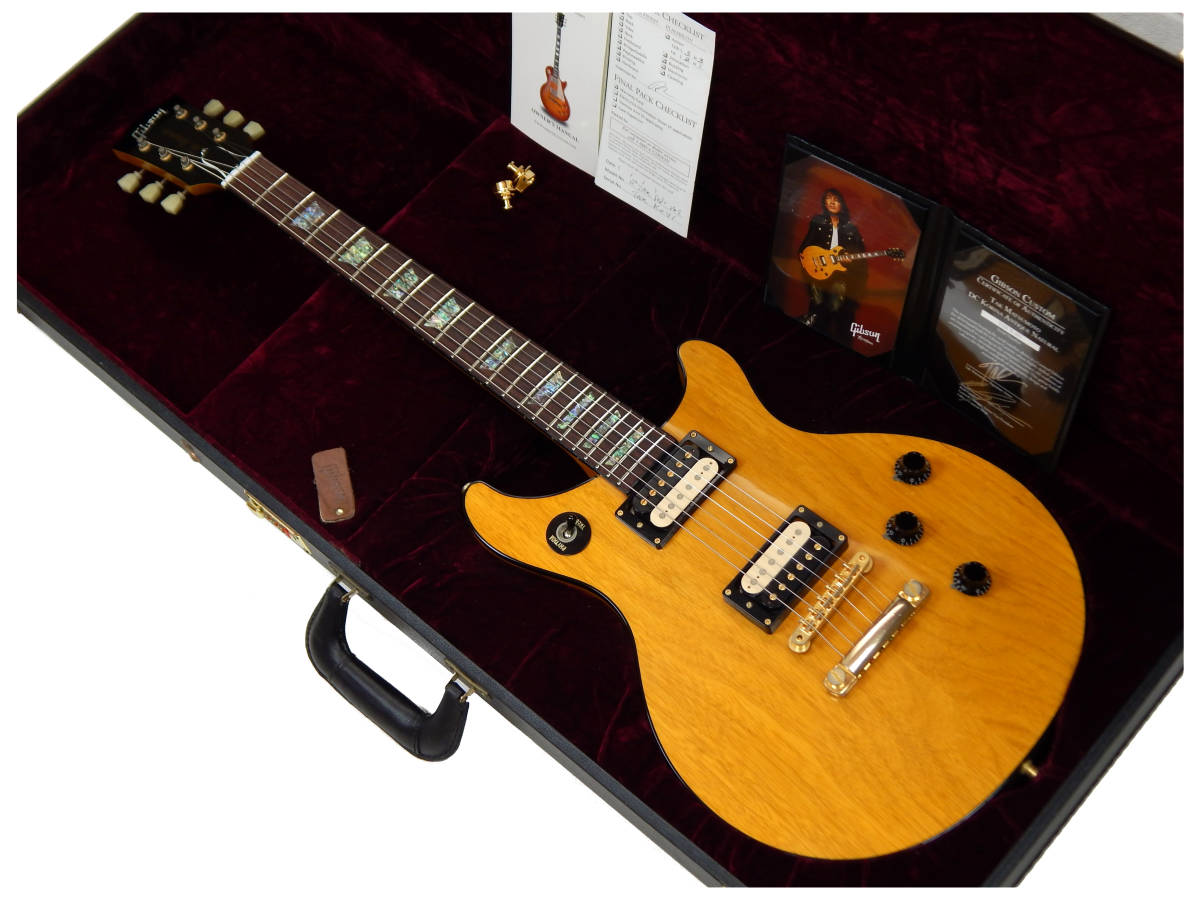 Gibson Custom Shop Tak Matsumoto DC Korina Antique Natural C/S 松本孝弘 B'z ギブソン カスタムショップ ハードケース付き_画像1