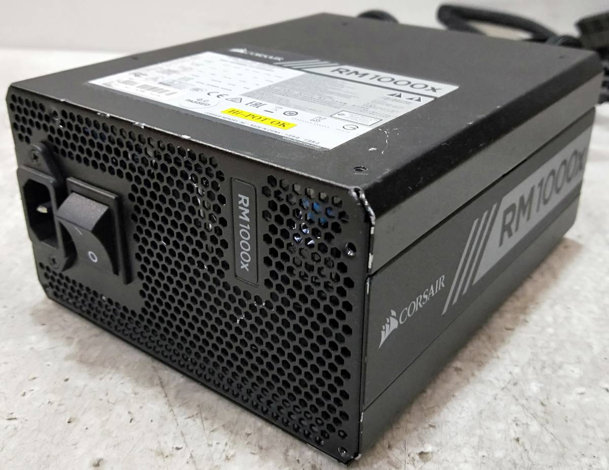 【中古パーツ】CORSAIR RM1000X 1000W 電源ユニット 電源BOX ■DY2357_画像3