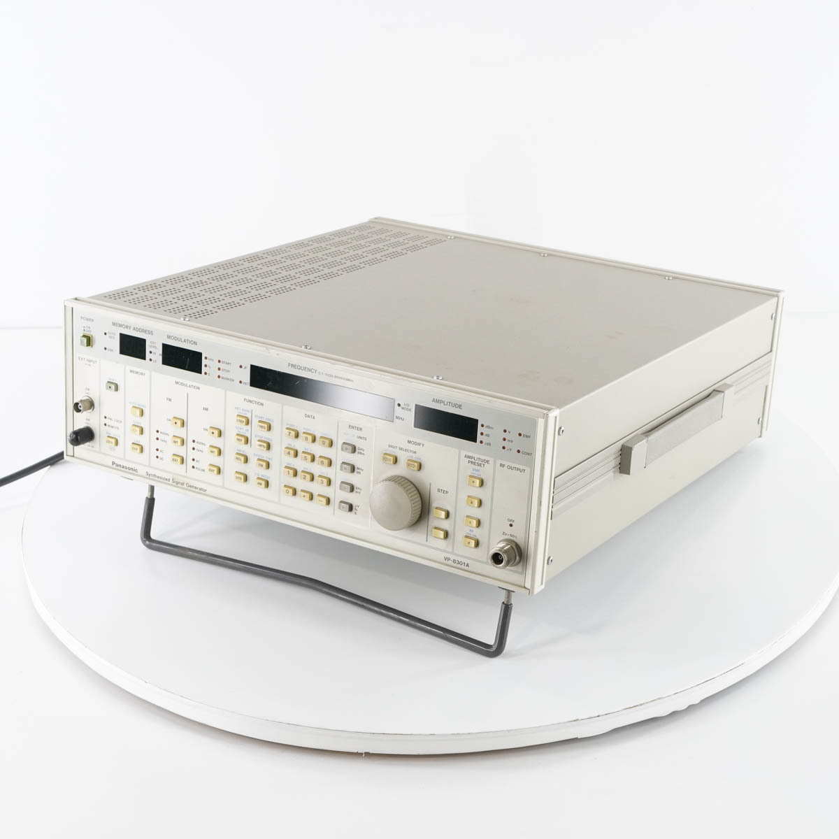[JB] 現状販売 VP-8301A Panasonic パナソニック Synthesized Signal Generator シンセサイズド信号発生器 シグナルジェネ ...[05452-0136]_画像2