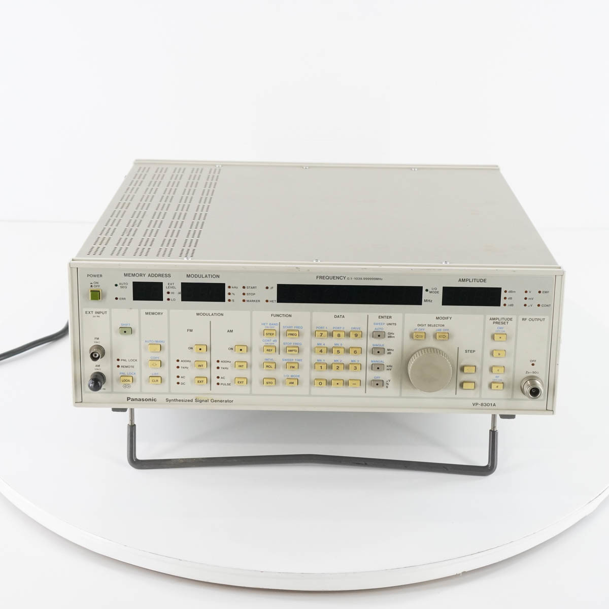 [JB] 現状販売 VP-8301A Panasonic パナソニック Synthesized Signal Generator シンセサイズド信号発生器 シグナルジェネ ...[05452-0136]_画像3
