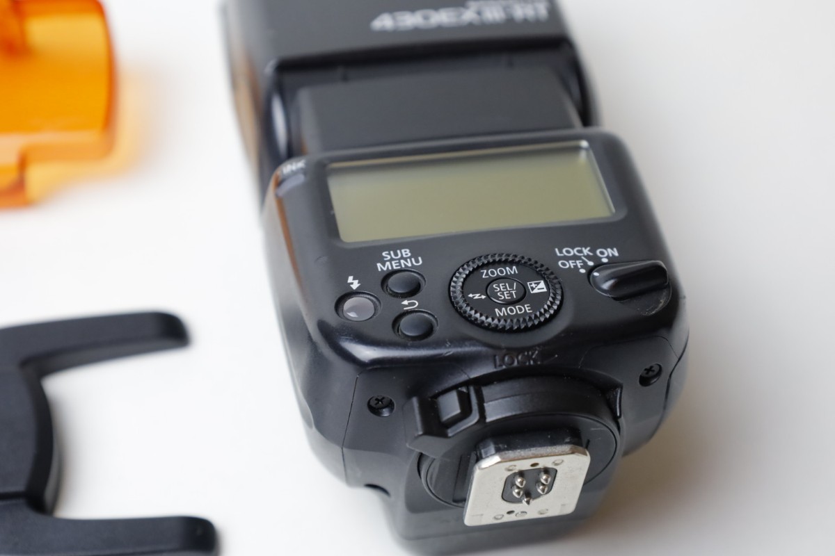 【Canon キヤノン】スピードライト430EX III-RT 一眼カメラ用 ストロボ_画像3