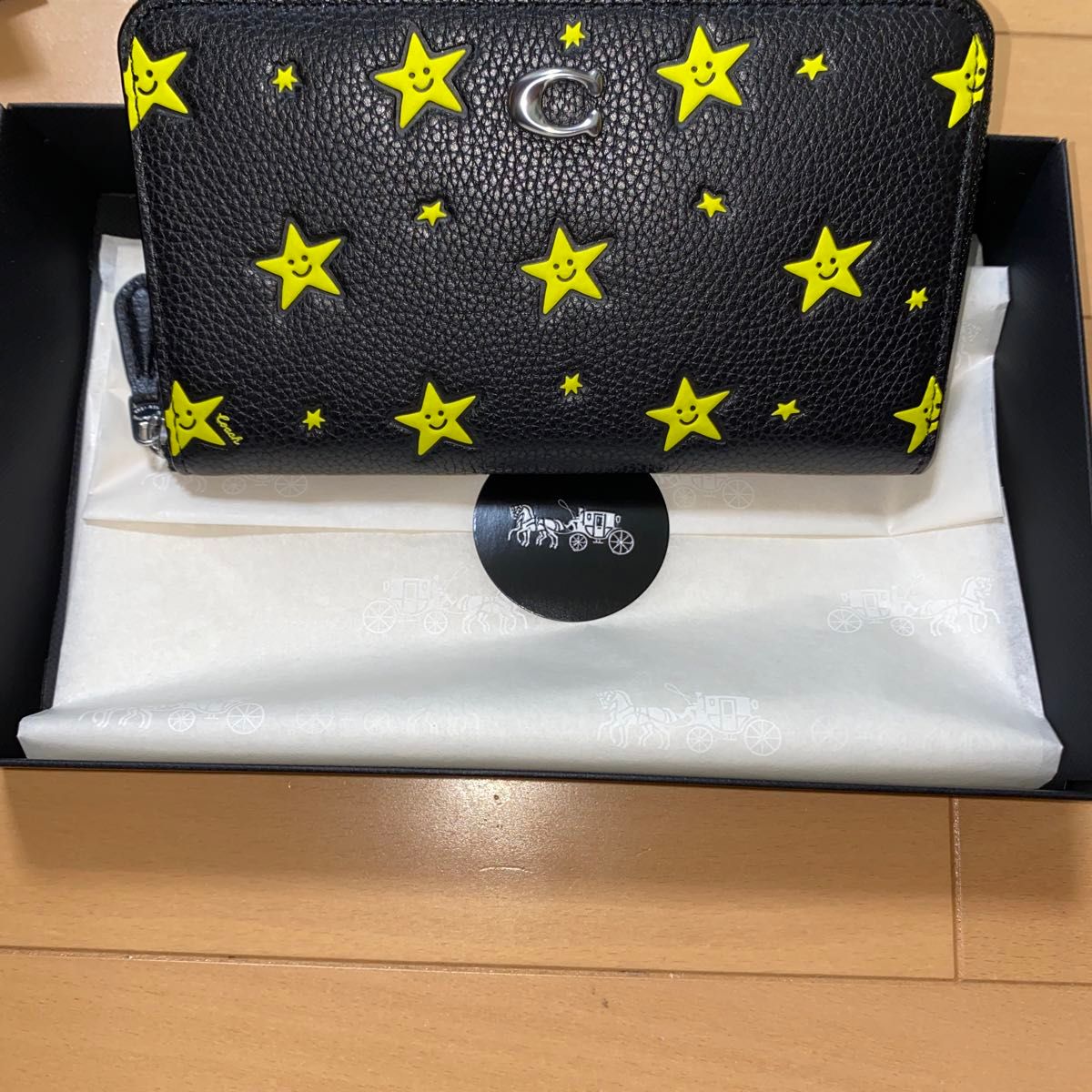 COACH コズミック コーチ ミディアム ジップ アラウンド COACH コズミック コーチ ミディアム ジップ アラウンド