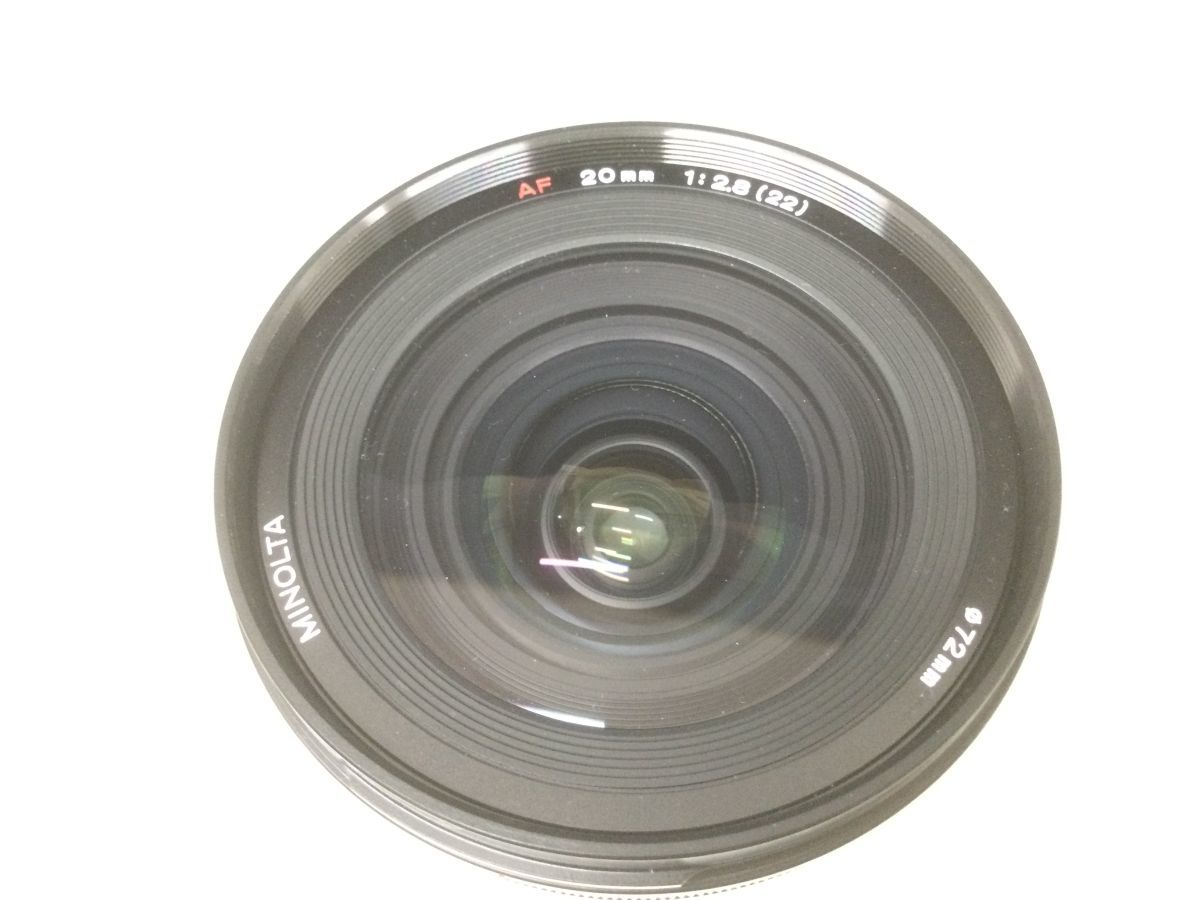 D913-60【カメラレンズ 美品】MINOLTA(ミノルタ)LENS AF 20mm 1:2.8(22)f/2.8 Lens Late Model Sony A Mount 広角レンズ/t_画像2