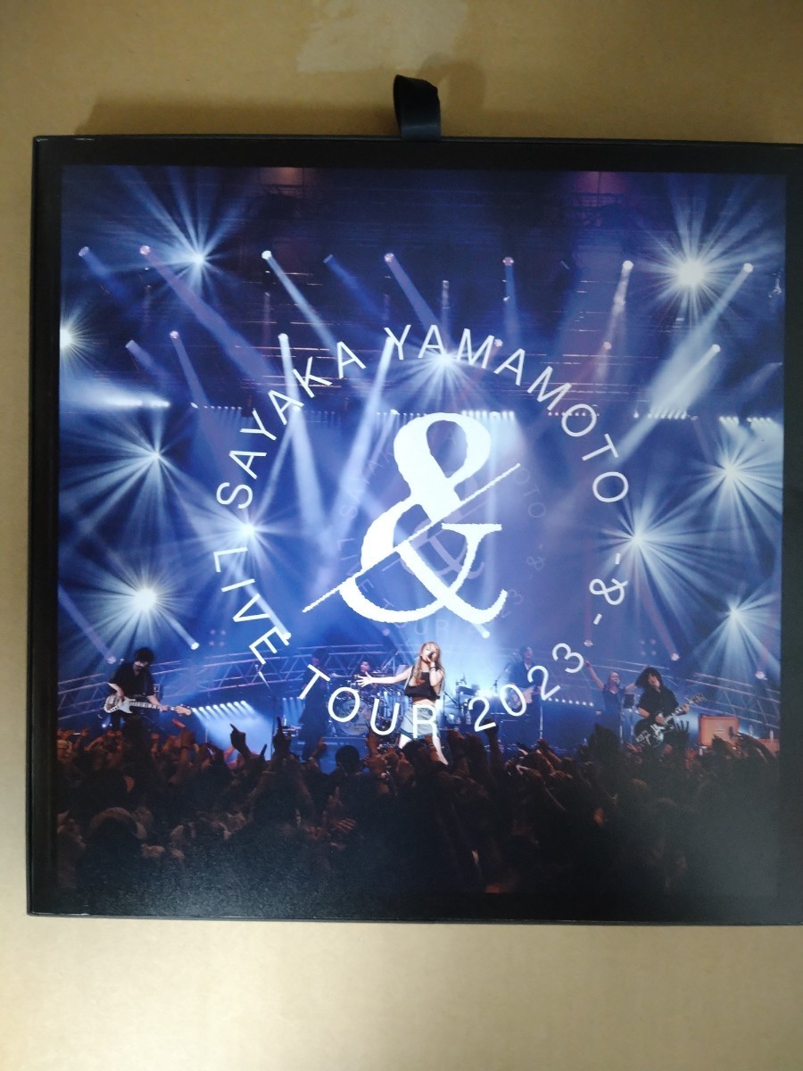山本彩 SAYAKA YAMAMOTO LIVE TOUR 2023ー&ー【FC限定版】2 Blu-ray+2CD フォトブック+アクリルスタンドキーホルダー+クリアフォトシート付_画像3