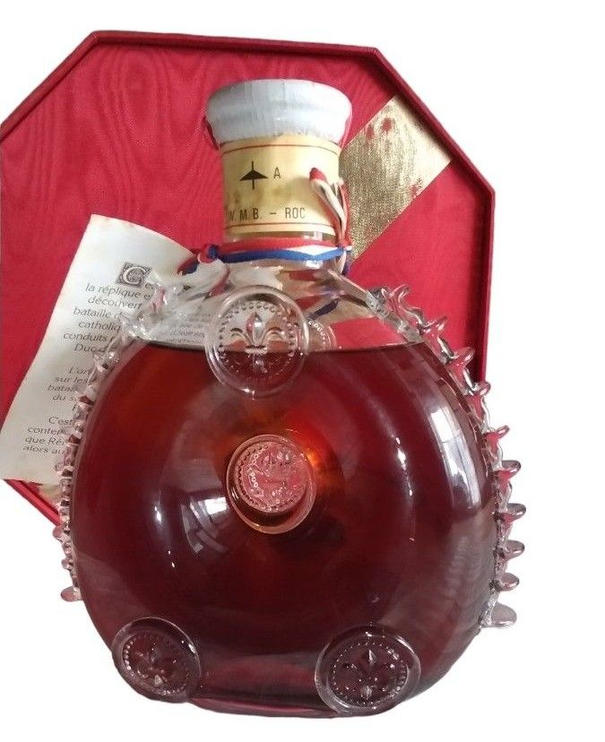 レミーマルタン ルイ13世 ベリーオールド バカラボトル 700ml レミーマルタン ルイ13世 ベリーオールド バカラボトル 700ml