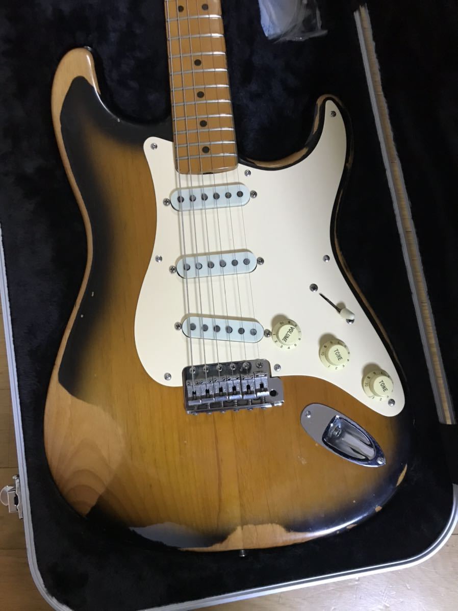 1993年Fender American Vintage ストラトキャスター Stratocaster USA Custom ギブソン_画像2