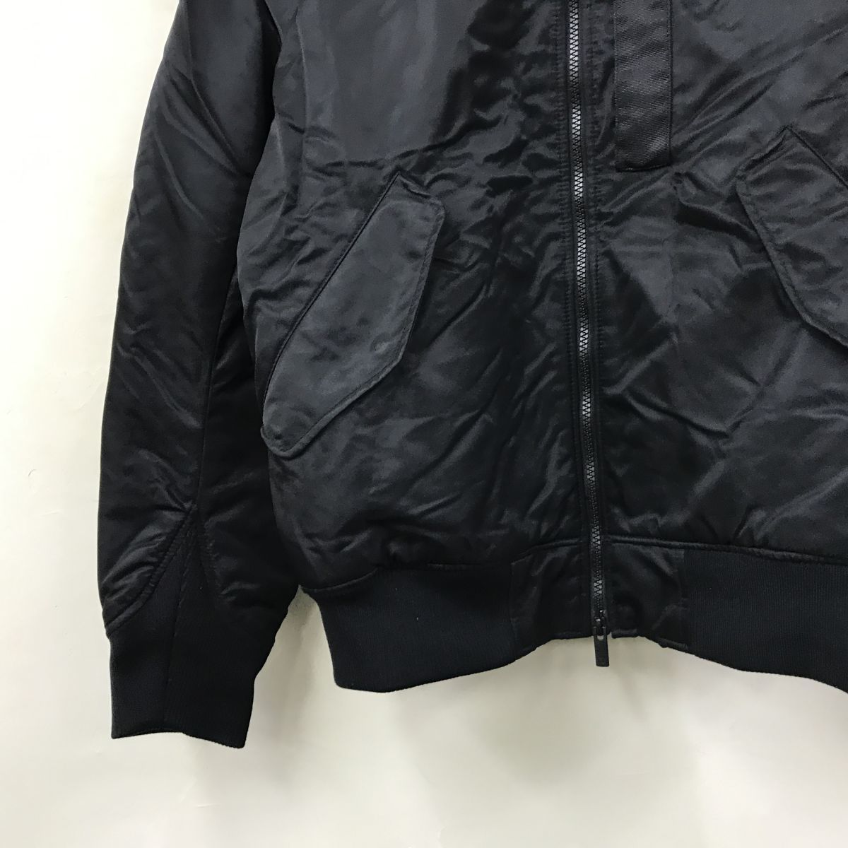 N2599-N◆美品◆ ＋J UNIQLO JILSADER ハイブリッドダウンオーバーサイズMA-1ブルゾン ダウンジャケット◆sizeM ブラック ナイロン_画像4