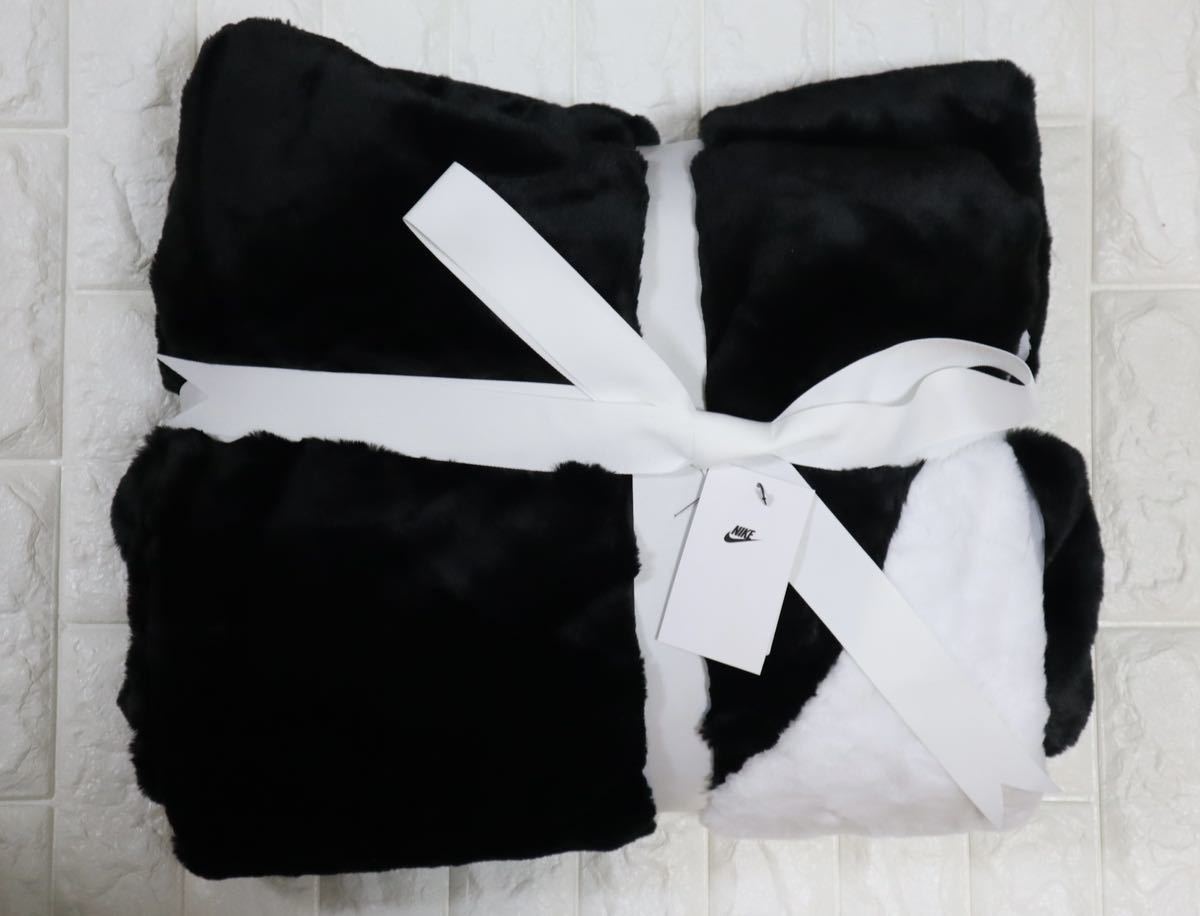新品 定価24200円 NIKE WMNS NSW FAUX FUR BLANKET KRMG ナイキ 新品 定価24200円 NIKE WMNS NSW FAUX FUR BLANKET KRMG ナイキ