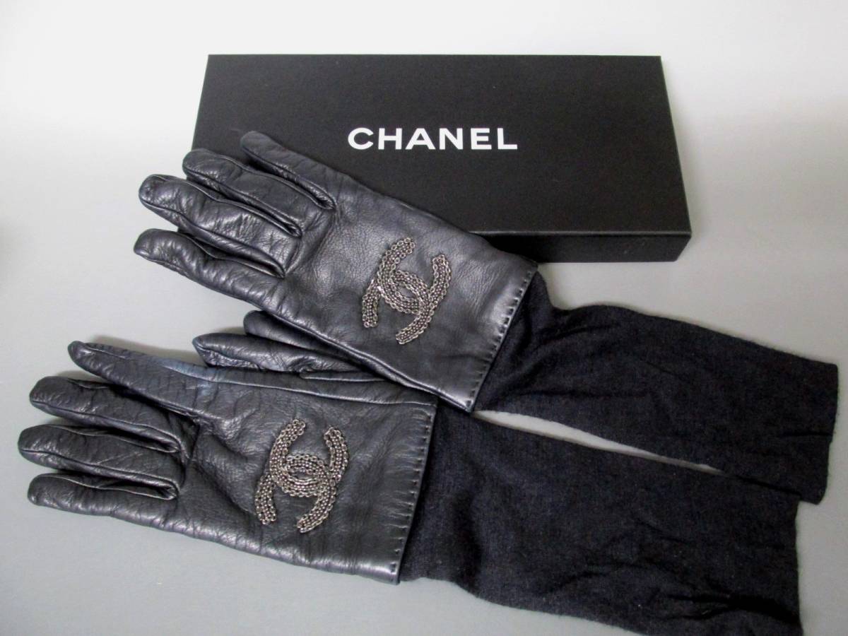 ④CHANEL 手袋 ロンググローブ 7 1/2 黒 レザー&カシミヤ★USED品 ブランドBOX付 シャネル グローブ CC ココマーク ラムスキン 革手袋_画像1