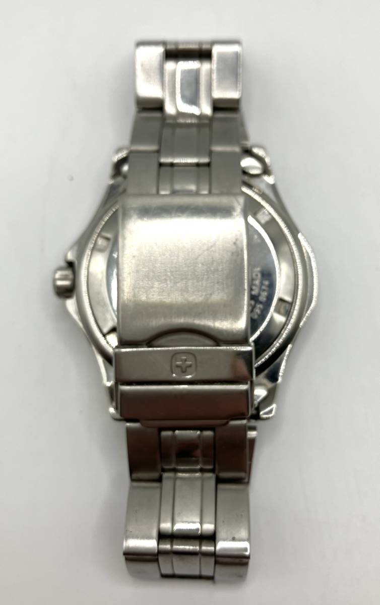 【TT8123】SWISS MILITARY WATCH スイスミリタリー 095.0674 本体のみ メンズ腕時計 不動品_画像4