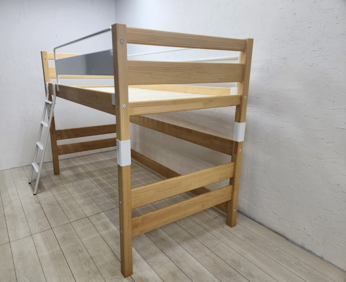 MOMO NATURAL Momo натуральный NICO MIDDLE BED WH 12.7 десять тысяч кровать-чердак детский сосна материал одиночный 