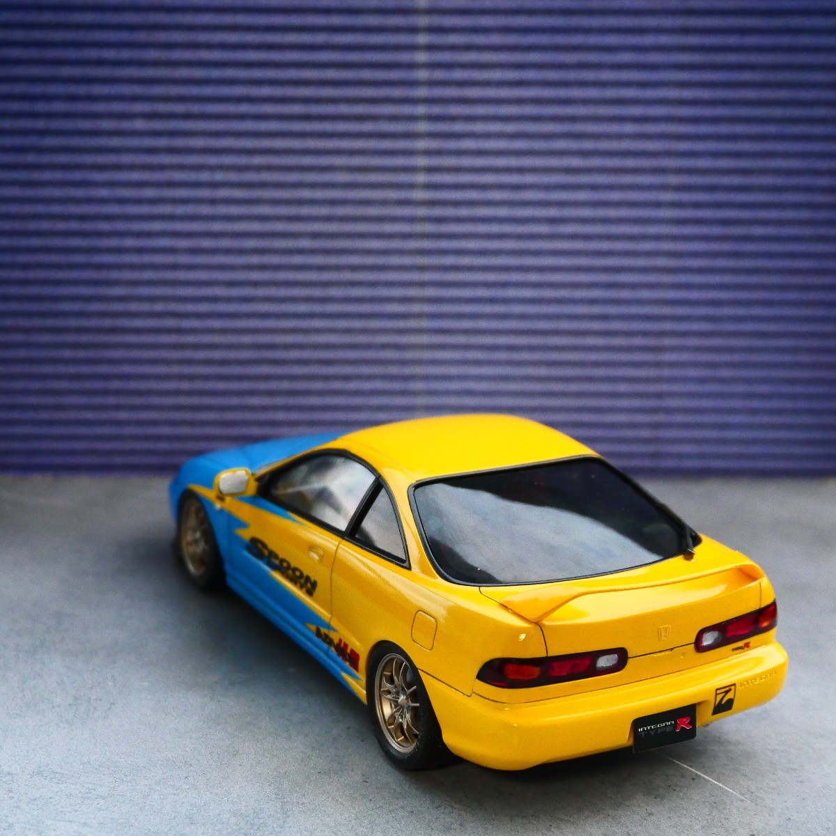 フジミ　ホンダインテグラ　タイプＲ DC2 1/24 組み立て済みプラモデルジャンク品　FUJIMI HONDA INTEGRA　TYPE Ｒ_画像6