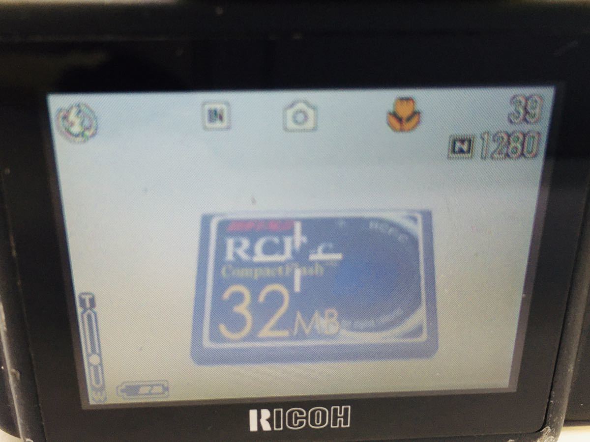 3363 【動作品】 RICOH リコー Caplio GX コンパクトデジタルカメラ 電池式_画像6