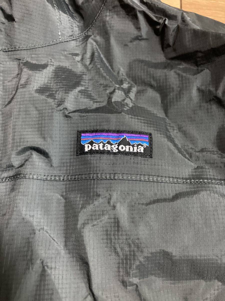 patagonia パタゴニア p6 トレントシェルジャケット　ナイロンジャケット　マウンテンパーカー h2no グレー　Ｓサイズ　古着_画像3