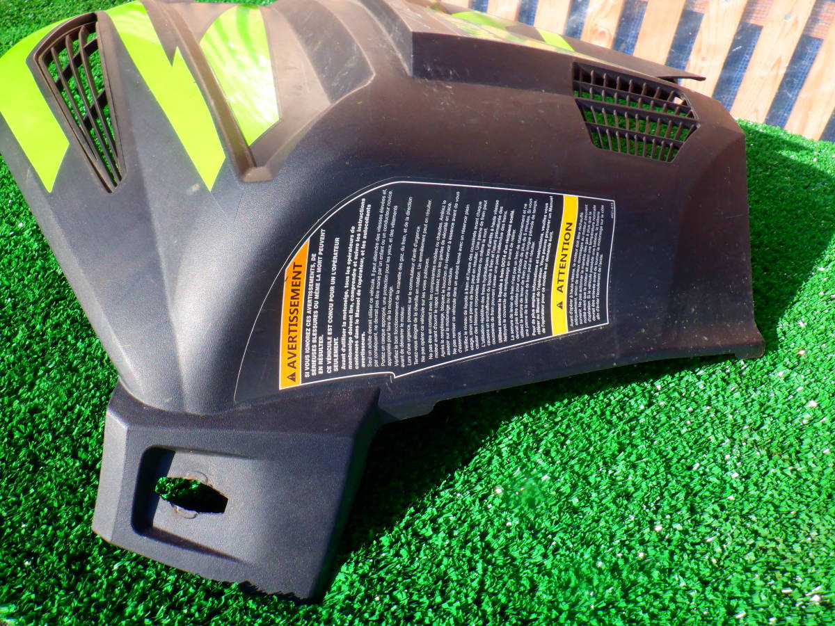Arctic Cat 18 M8000 Mountain Cat ① サイドパネル 外装 右 Arctic Cat 18 M8000 Mountain Cat ① サイドパネル 外装 右