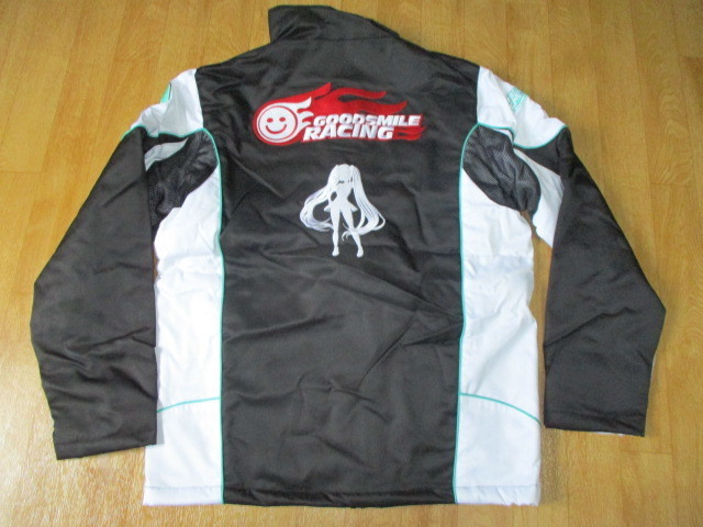 gdo Smile racing Hatsune Miku * super GT. Logo with cotton protection against cold jacket unused size L dead stock 