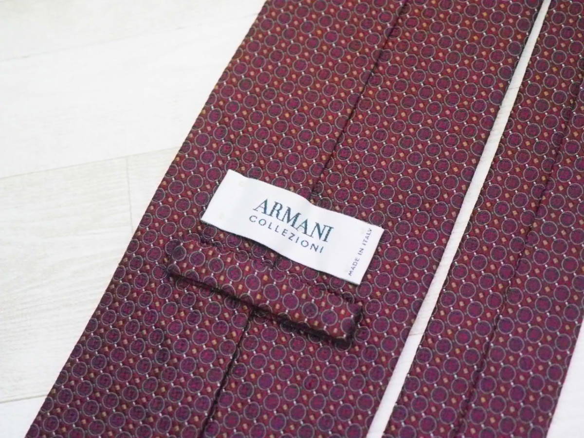 【ARMANI COLLEZIONI アルマーニ】イタリア 伊製 ITALY ドット 小紋 ネクタイ ワインレッド系 ゴールド SILK ブランド USED オールド 古着_画像3