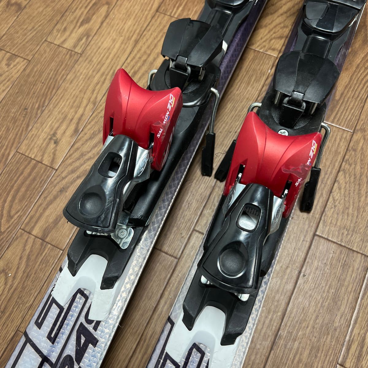 E795★サロモン スキーセット 24シリーズ RACE 24 158cm カービング スキー板の画像6