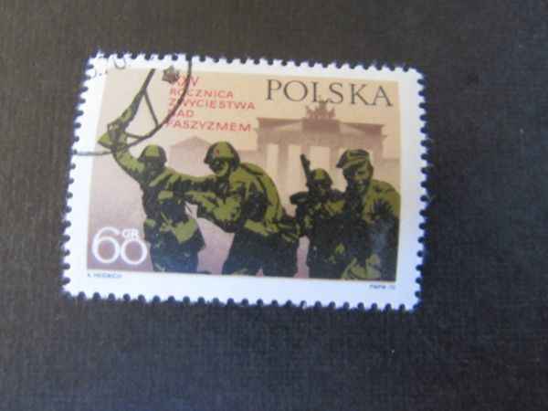 ①　戦争　ポーランド；対独勝利25年記念　1種完　1970.5.9　すみ_画像1