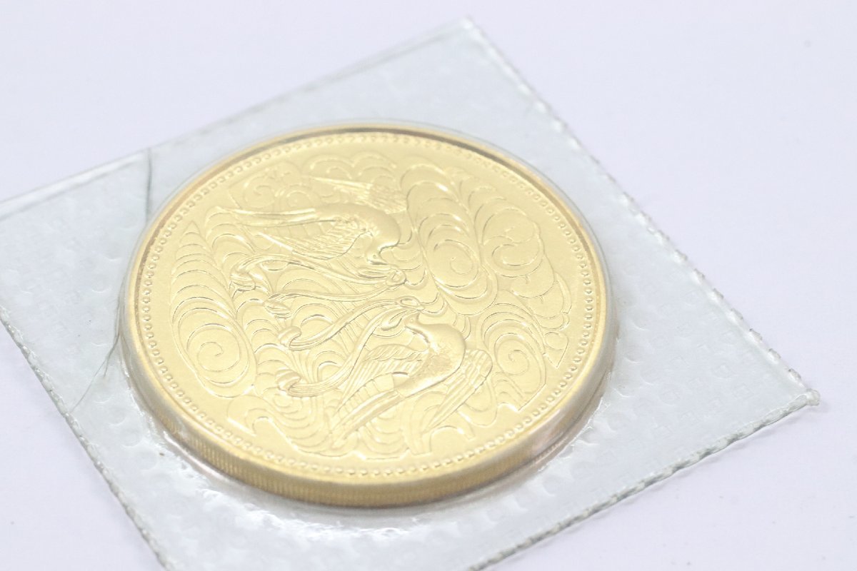 日本国 天皇陛下御在位六十年記念 十万円 10万円 記念硬貨 金貨 昭和61年 20g 純金 ブリスターパック 1088-N_画像4