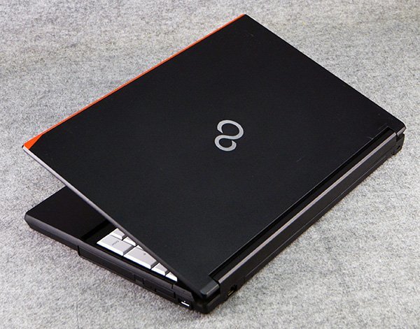 O●富士通LIFEBOOK A577/SX●Core i5-7300U(2.6GHz)/8G/500G/MULTI/Win10●4_画像4