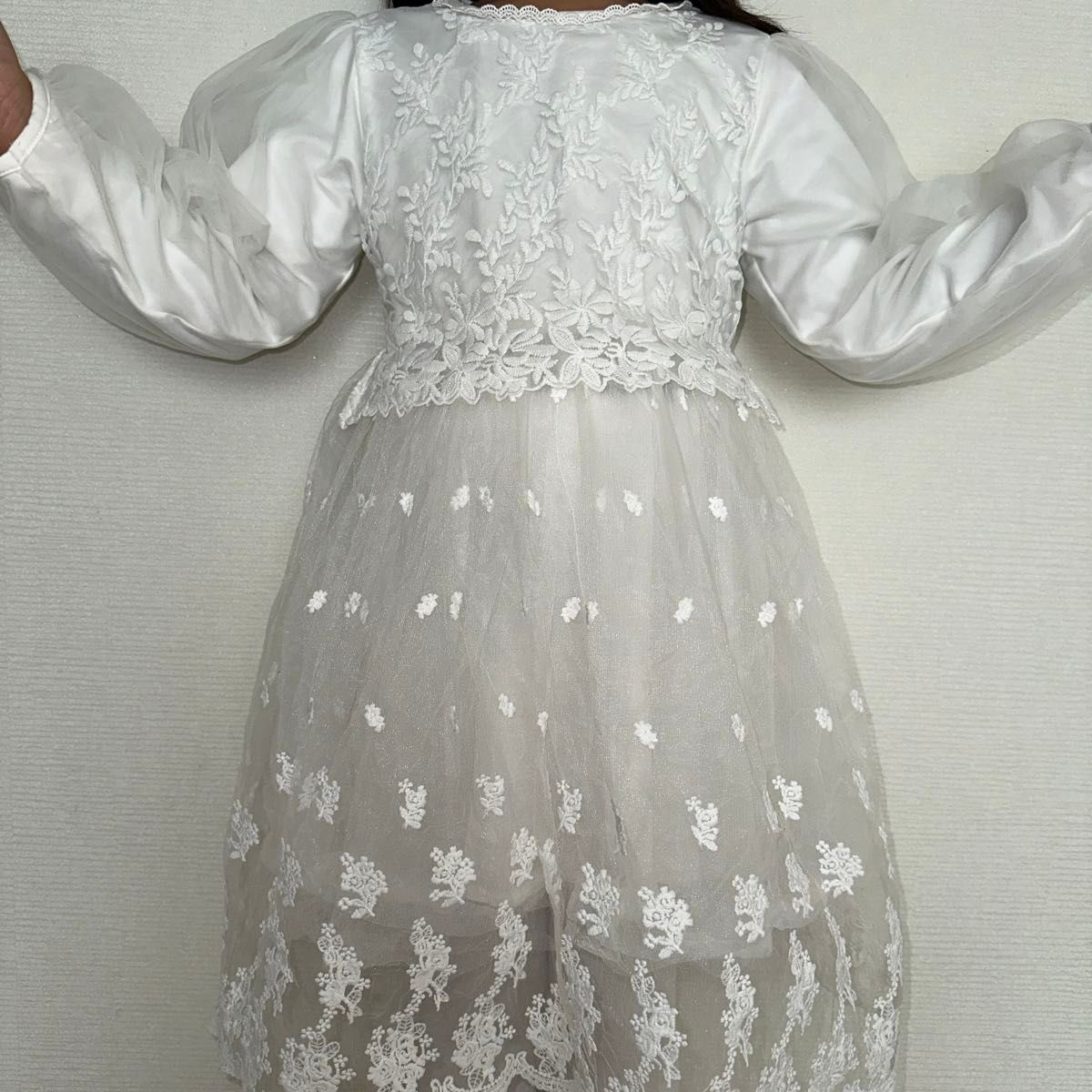 ふわふわドレス　フォーマルドレス120 結婚　発表会　七五三　クリスマスパーティ ワンピース 花柄 白 ドレス