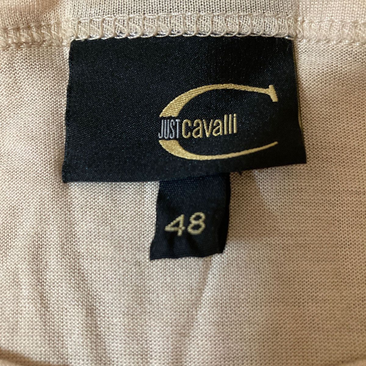 未使用品【JUST  cavalli】Tシャツ　サイズ48