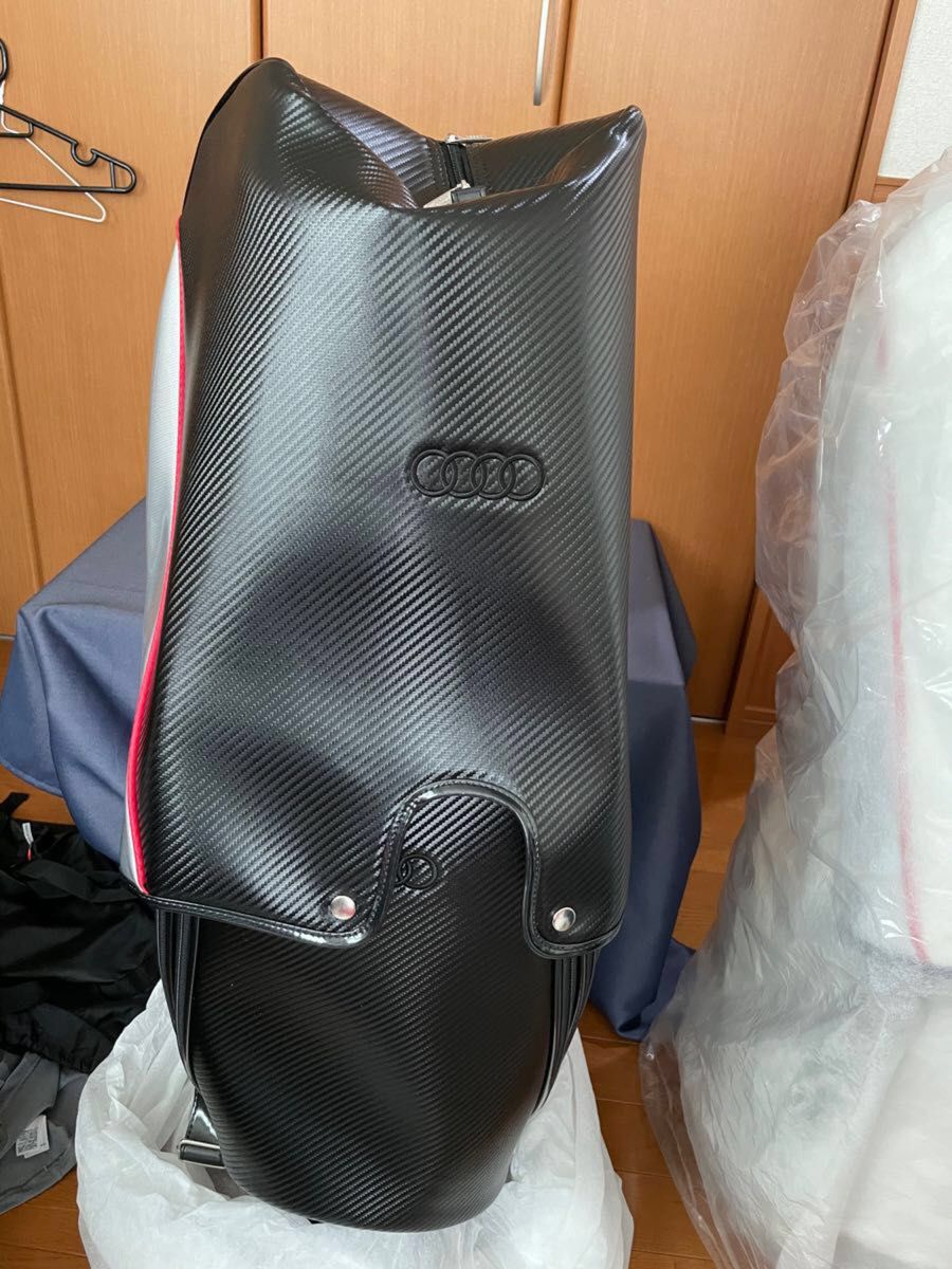 【新品】Audi アウディ　キャディバッグ